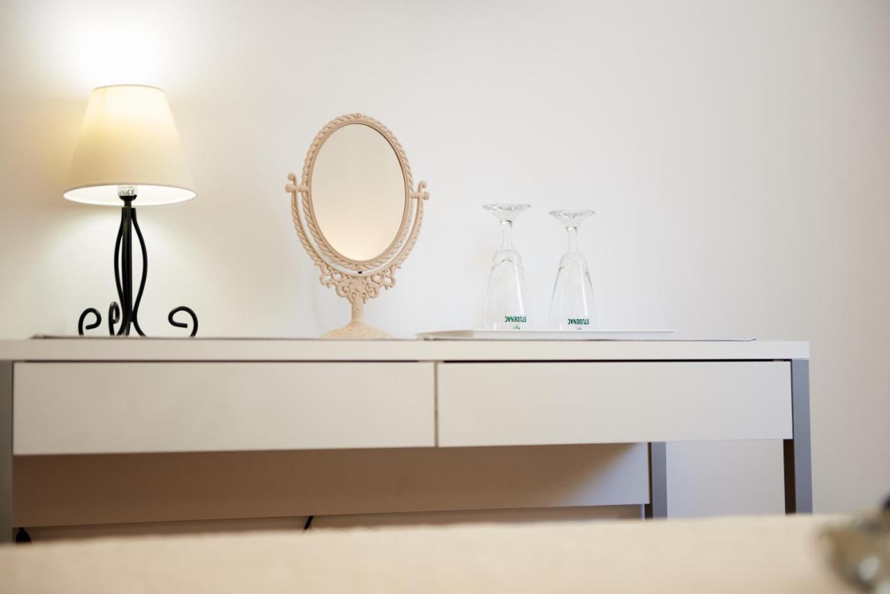 Rooms Antonio Trogir Exteriör bild